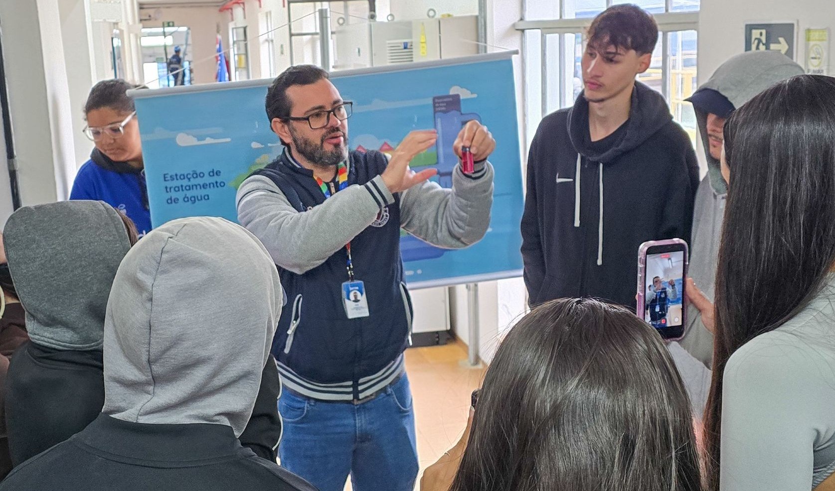 Estudantes de agronegócio de Biritiba Mirim participam do Semae de Portas Abertas